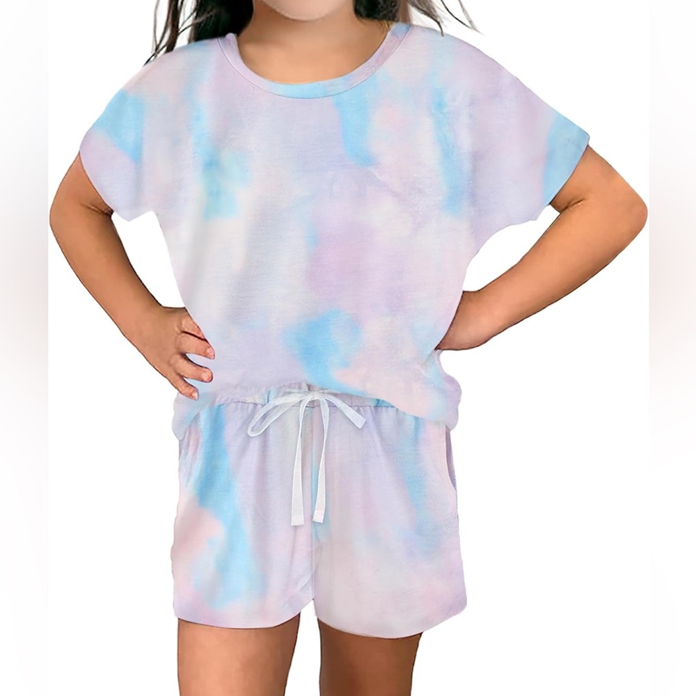 NWOT, Girls, Tie Dye Shorts and SS Oversized Loose Fit Top Set (size 6-7)